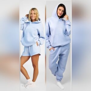 3 PieCE SeT!! ❤️NIP❤️ Comfrt SIGNATURE HOODIE SWEATPANTS SHORTS S M